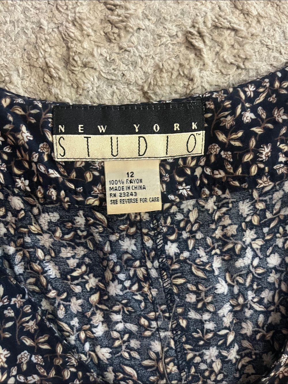 Vintage New York Studio Navy Floral Button-Front Midi Short Sleeve Dress 12 - Picture 2 of 7